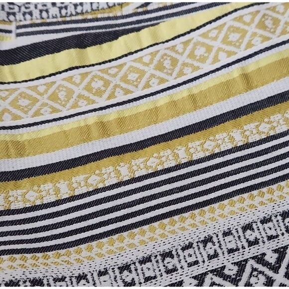 LOFT Yellow Black and Gold Striped Brocade Shorts Size 4 (3570) - Picture 3 of 6